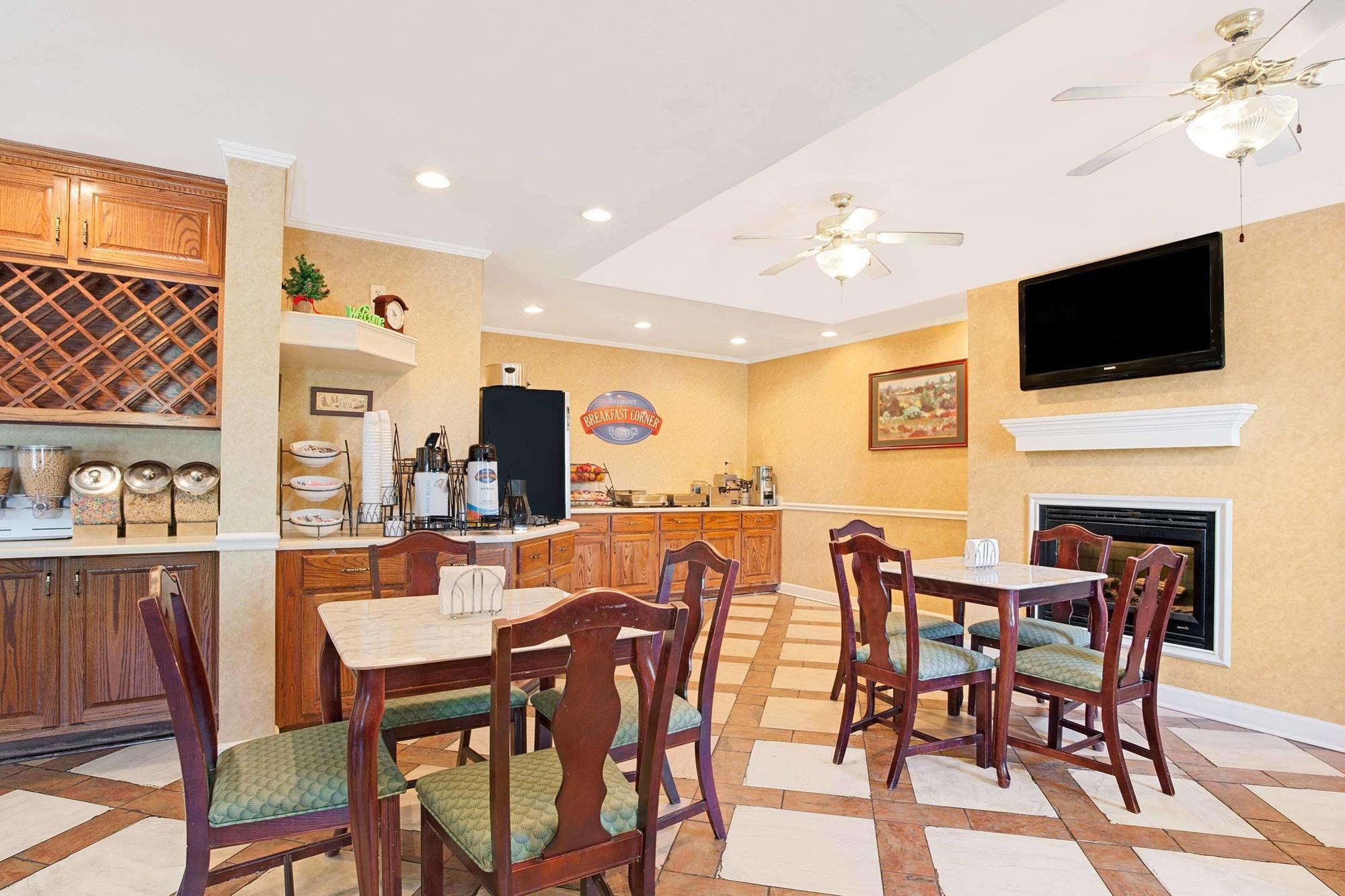 Hotel Baymont By Wyndham Pearl Extérieur photo